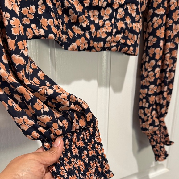 Abercrombie & fitch Long Sleeve Crop Top - Picture 5 of 6